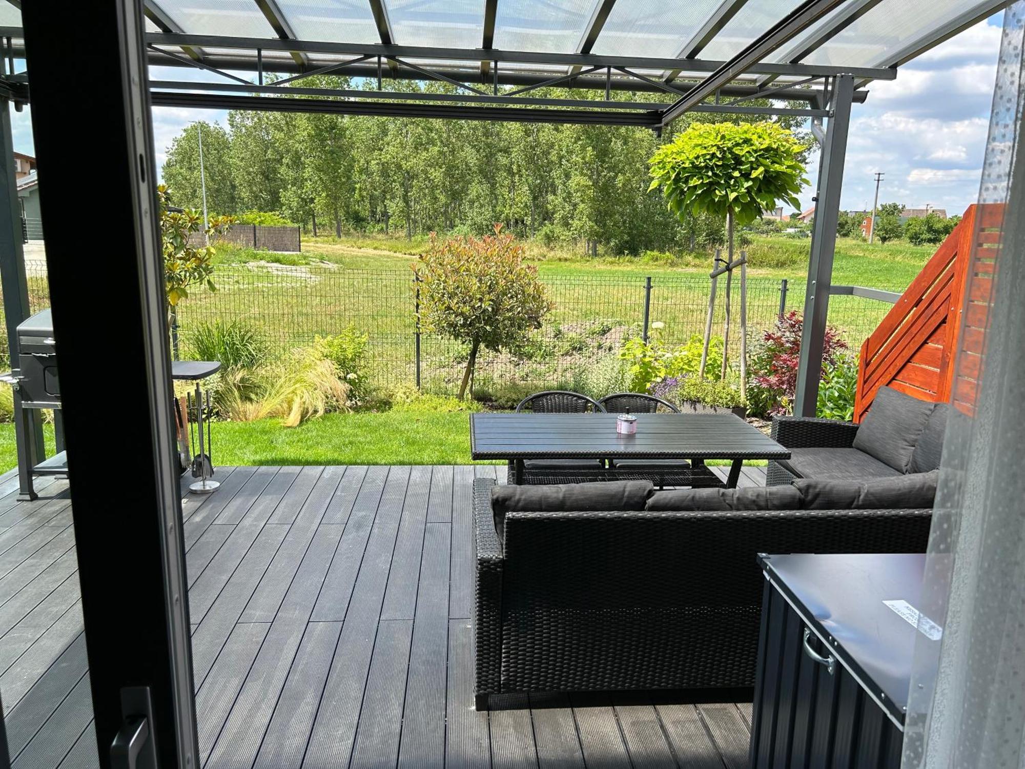 Apartman Zuzana Nesvady Room photo